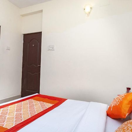 Oyo 22019 Skye Service Apartments Csennai Kültér fotó