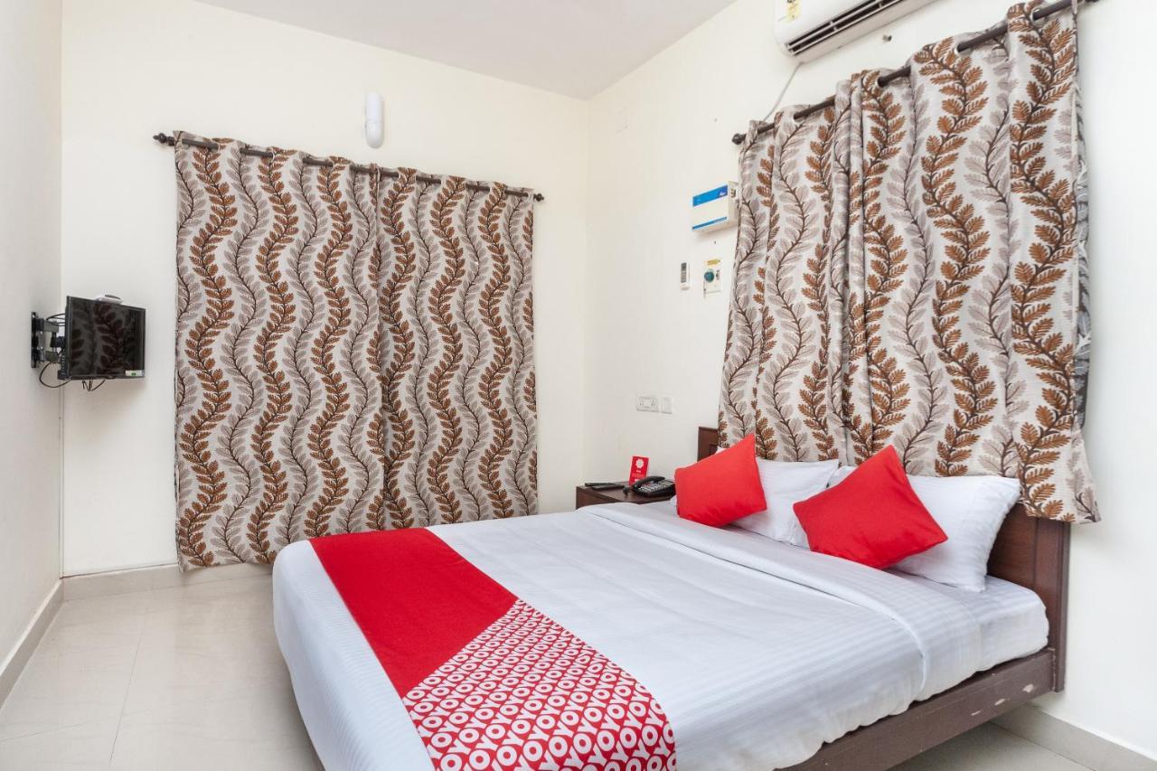 Oyo 22019 Skye Service Apartments Csennai Kültér fotó