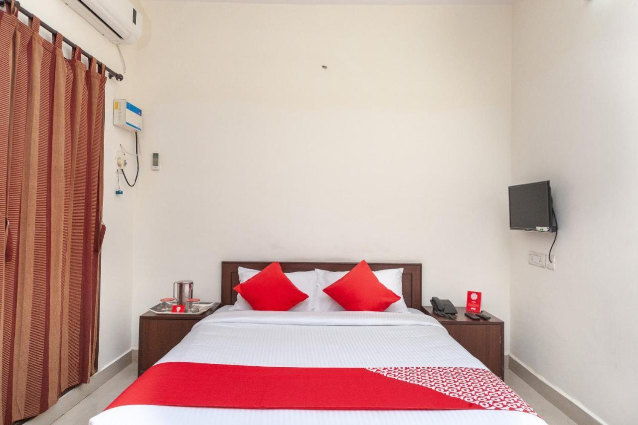 Oyo 22019 Skye Service Apartments Csennai Kültér fotó