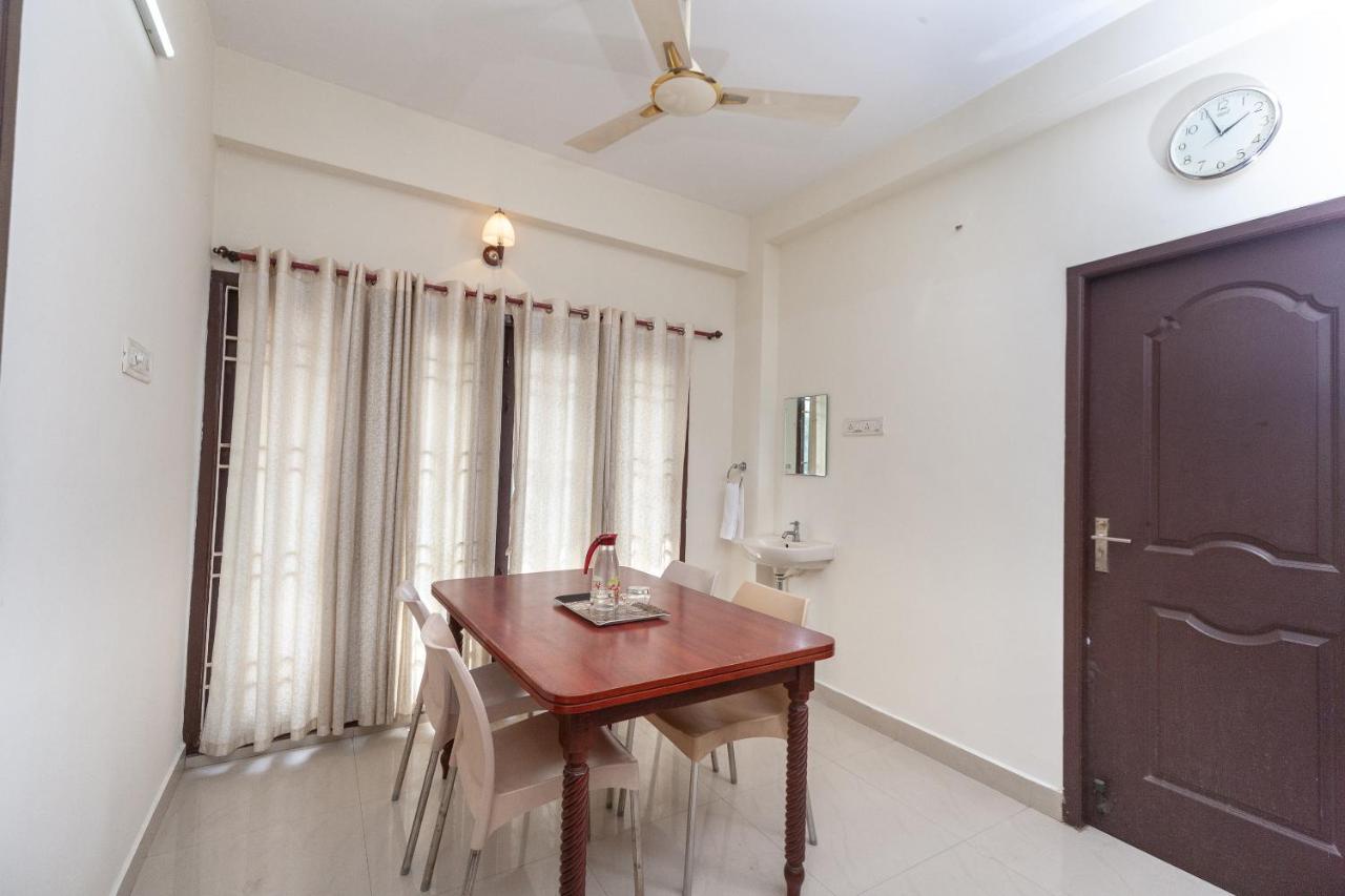 Oyo 22019 Skye Service Apartments Csennai Kültér fotó