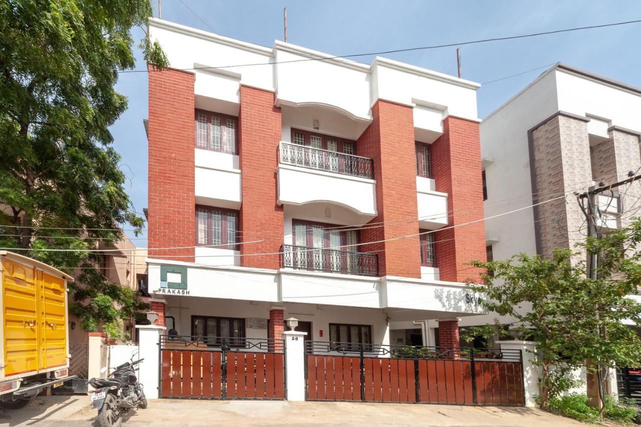 Oyo 22019 Skye Service Apartments Csennai Kültér fotó