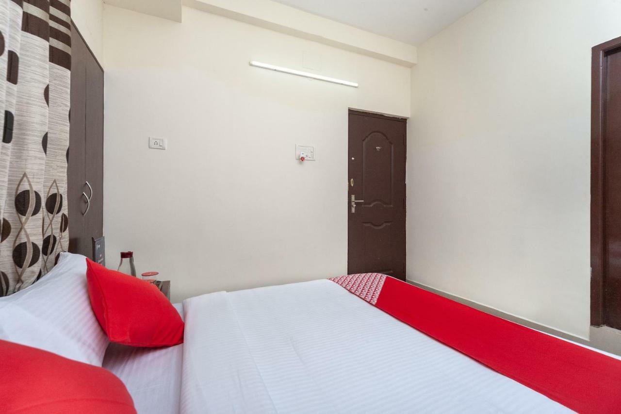 Oyo 22019 Skye Service Apartments Csennai Kültér fotó