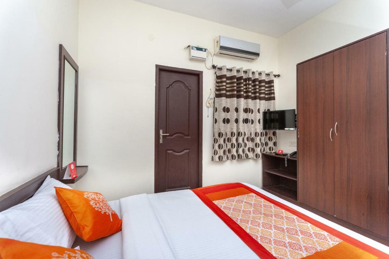 Oyo 22019 Skye Service Apartments Csennai Kültér fotó
