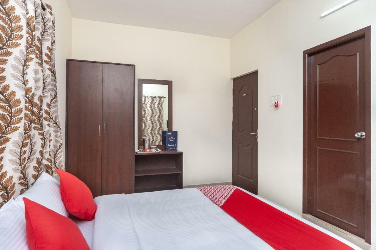 Oyo 22019 Skye Service Apartments Csennai Kültér fotó
